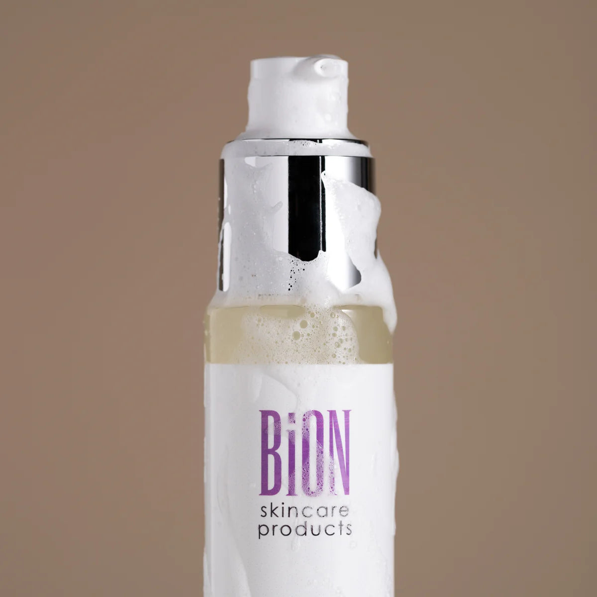 Cleanser for Normal skin - puhdistusgeeli normaalille iholle, myös meikin poistoon
